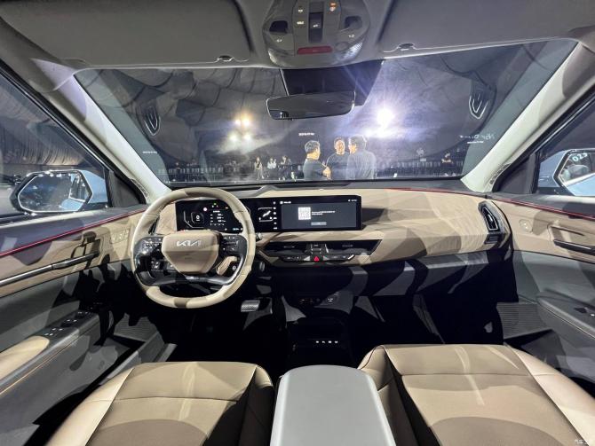 160846304ca91f12a55478.jpg image004.jpg