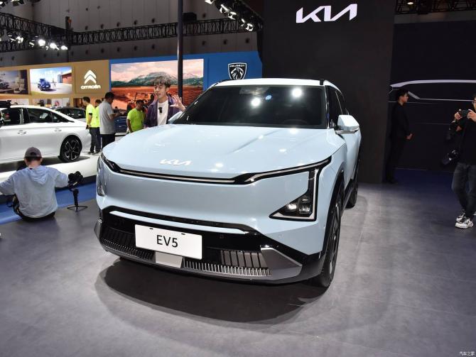 16084638dad01555311681.jpg image001.jpg