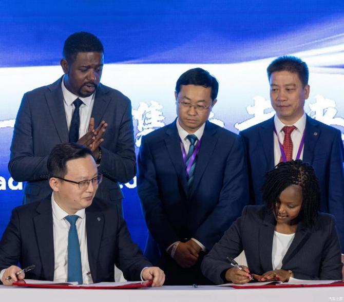 19081524b13aa365767144.png image002.png