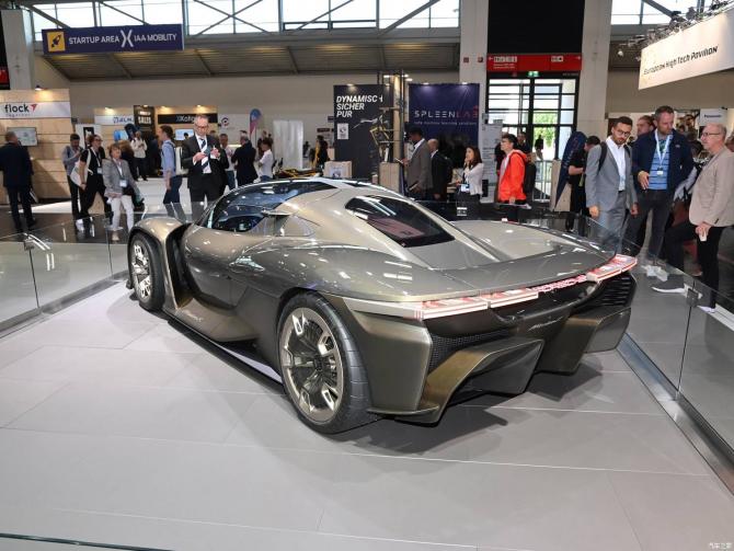 19082651d0d1f7c4189421.jpg image005.jpg