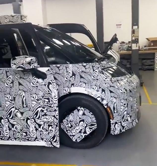 2008472051e8a2c84a8073.jpg image001.jpg