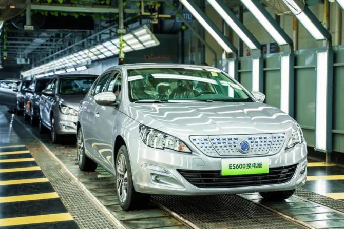 20084906980efeed2d6211.jpg 7a8a8e1305ca5e70bb8a3e2d5c728966.jpg