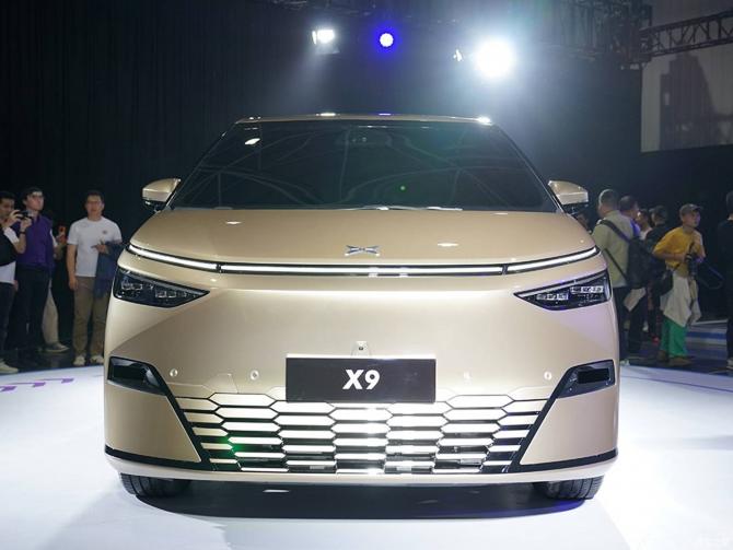 250842277c10b8ba174929.jpg image003.jpg