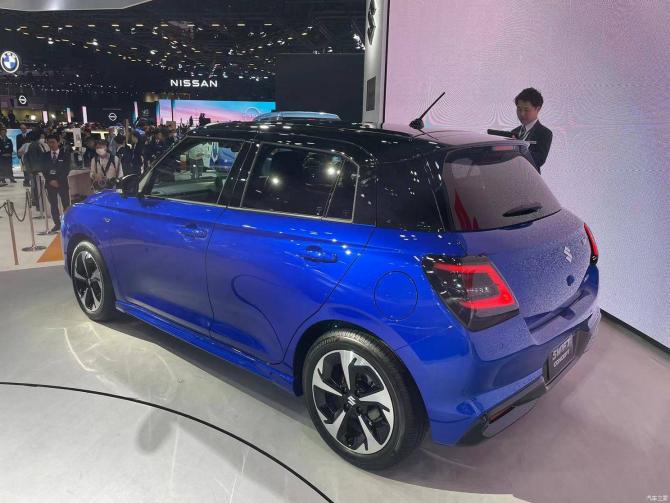 26084559cea5552cf13291.jpg image002.jpg