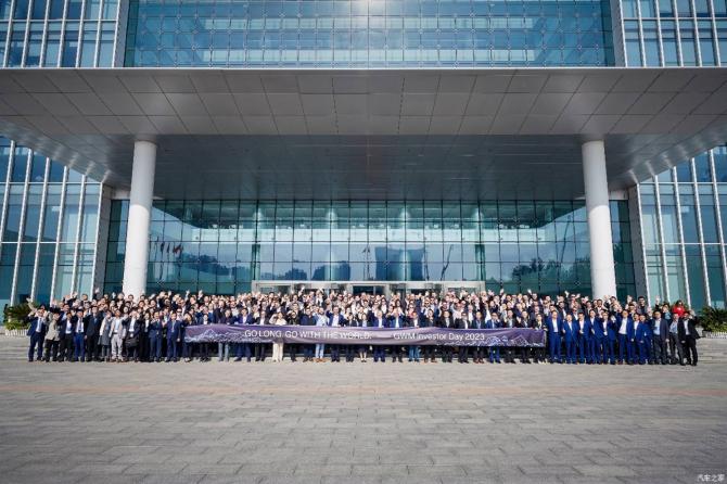 30081806e385224c9d8761.jpg image001.jpg