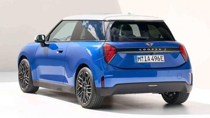 13082712a9253fc1675075.jpg image004.jpg