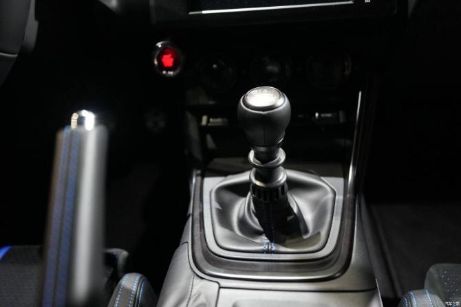 2008203441424c6a320387.jpg image014.jpg