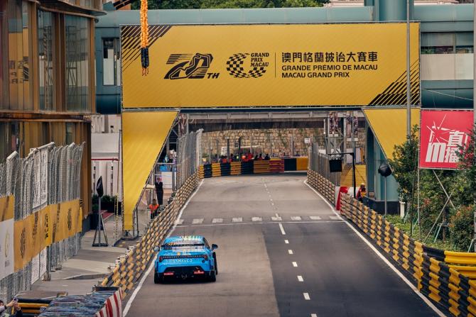 2011272293b23ee34e5837.jpg image002.jpg