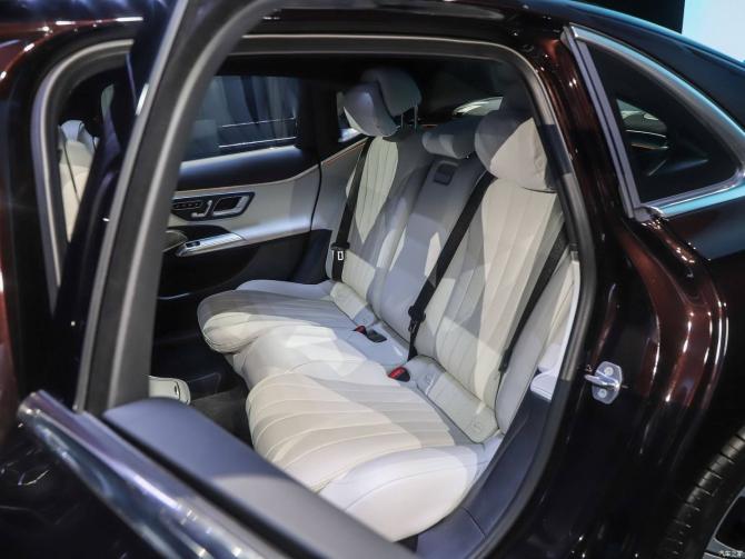 0408325059012e6f557771.jpg image011.jpg