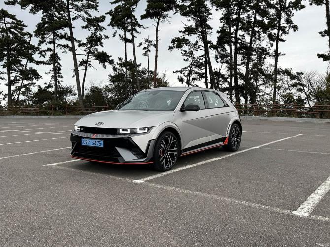 13082533bdea6341482906.jpg image001.jpg