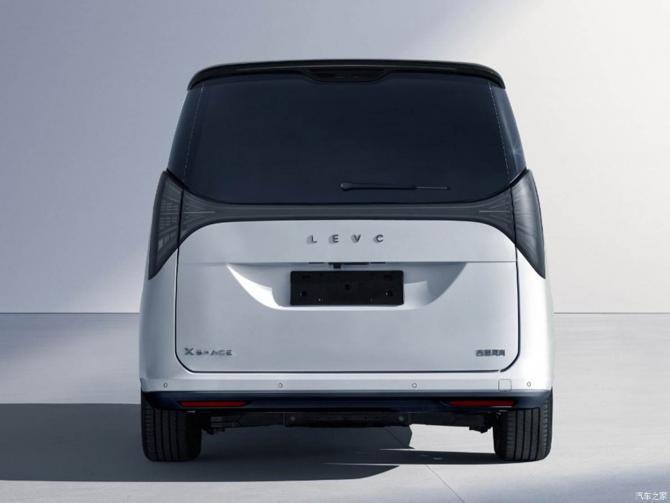 1508365714f017d3960938.jpg image004.jpg