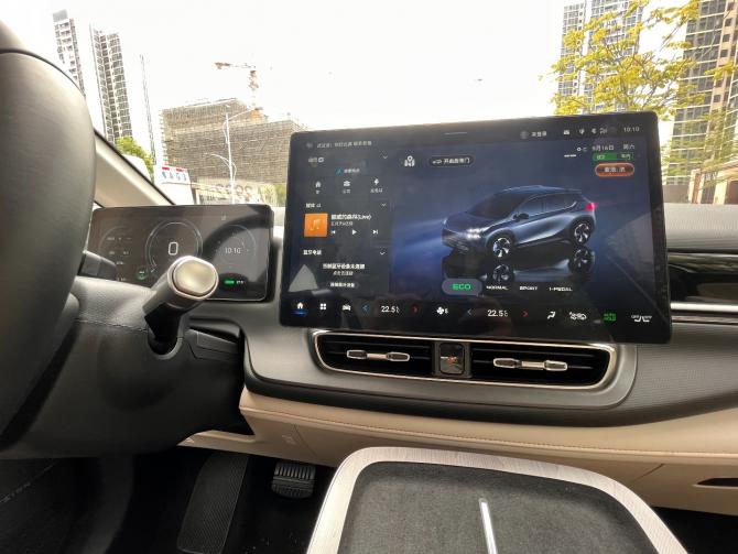 26131358d5f24216e01209.jpg image003.jpg