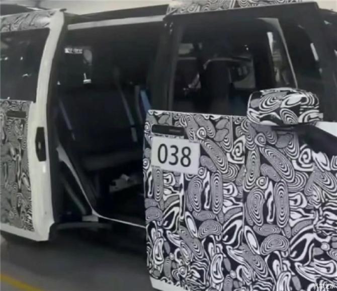 040909405055e66fd49180.jpg image003.jpg