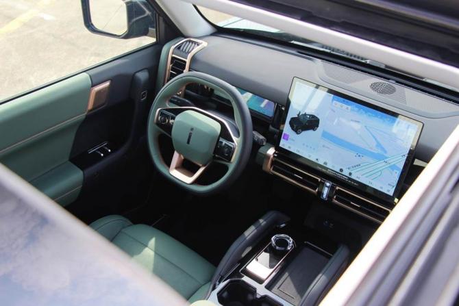 0818010470f46bda3b4399.jpg image010.jpg