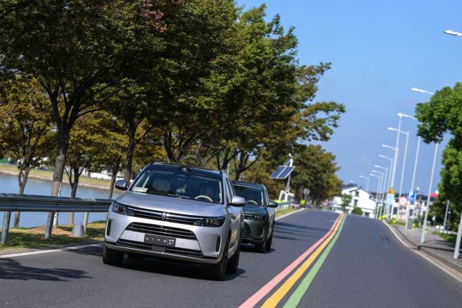 110932348d0c2c2c199322.jpg image005.jpg