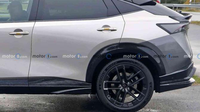 1209460222d803eb450112.jpg image005.jpg