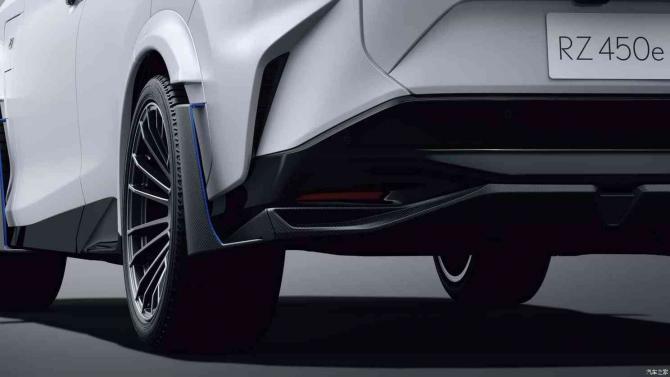 15082625bd05e2bd028115.jpg image006.jpg