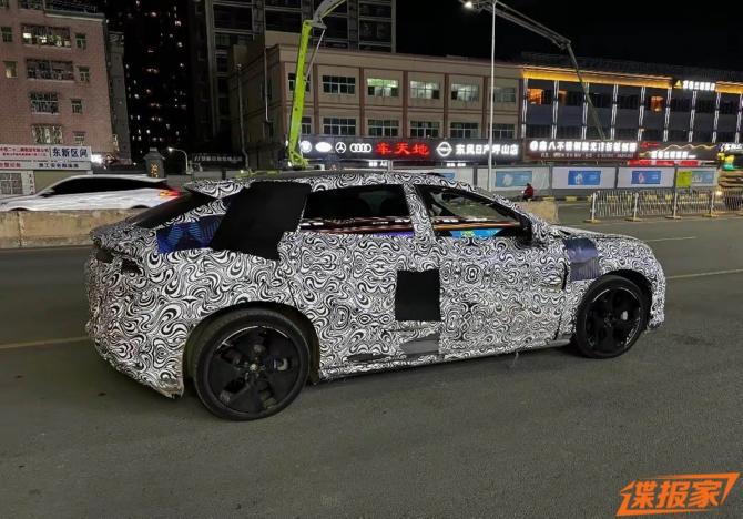 22100032110d844b445755.jpg image002.jpg