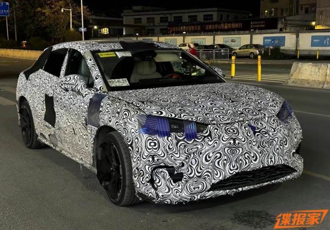 22100035cebb3174252582.jpg image001.jpg