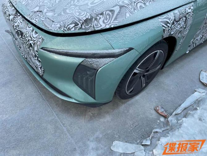 2409033208d3805af47941.jpg image003.jpg