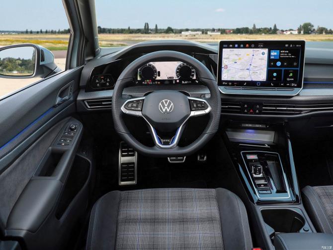 25091708e4b4c464369100.jpg image016.jpg