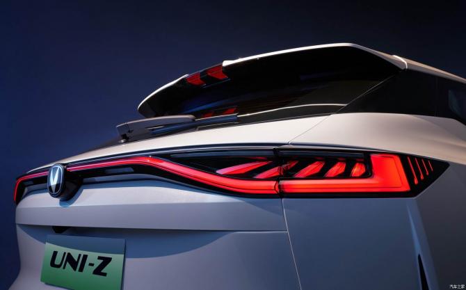 05083627c449095a170866.jpg image004.jpg