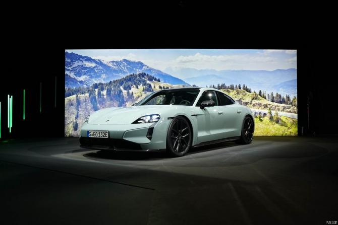 070935004aec4da3d87256.jpg image001.jpg