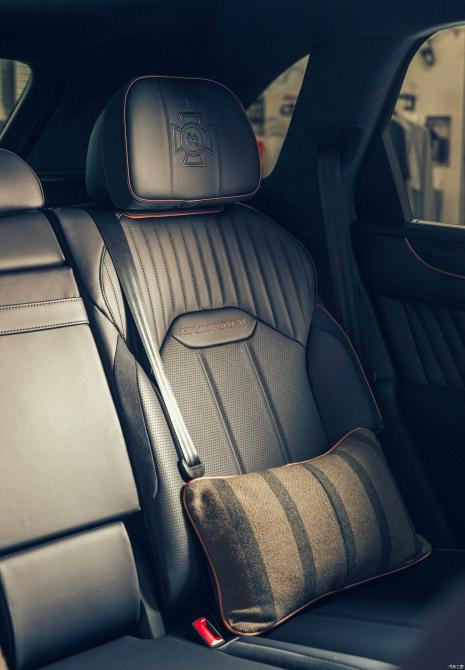 18083036327740b83b1118.jpg image010.jpg