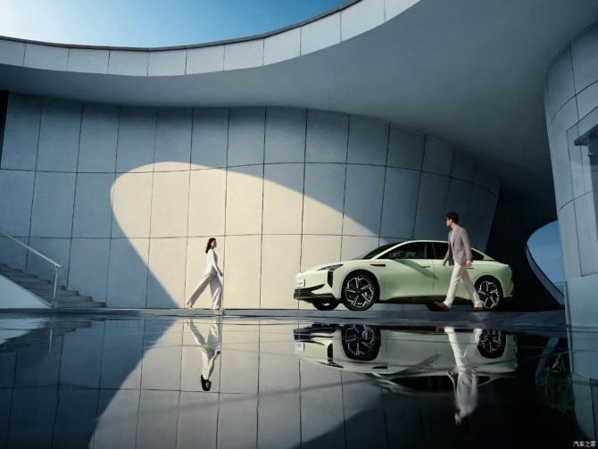 270832059a5248e1d75916.jpg image003.jpg