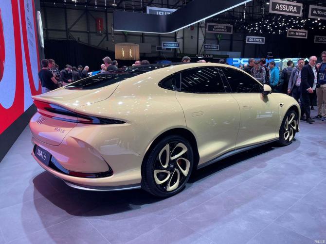 270847529f1ab3243e8120.jpg image005.jpg