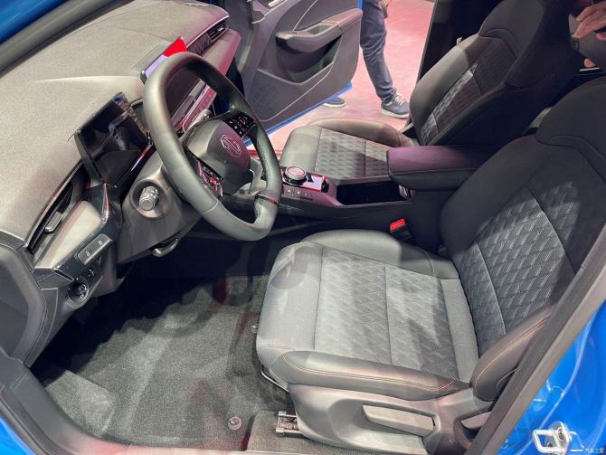 27084907d099b204559810.jpg image009.jpg