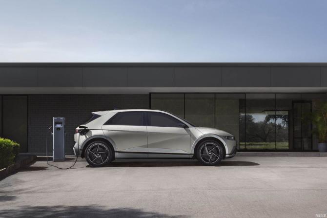 0608203645f795a2a25549.jpg image002.jpg