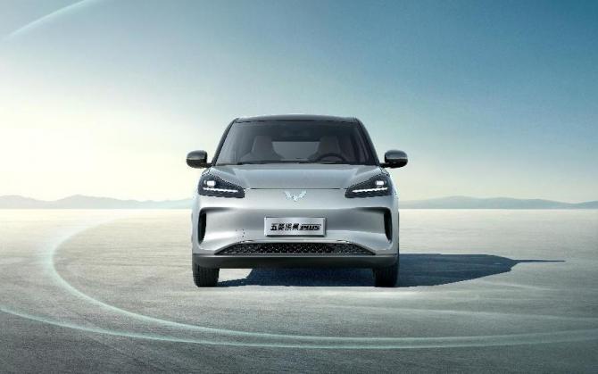 8.98萬(wàn)起，超長(zhǎng)續(xù)航五門純電SUV五菱繽果PLUS正式上市！