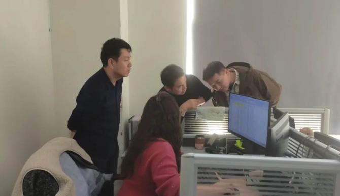 200831060eb75c48078268.jpg image002.jpg