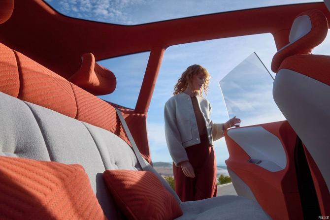 22083104b8be107bd81605.jpg image019.jpg