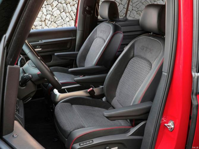 2208372277a928a1108027.jpg image011.jpg