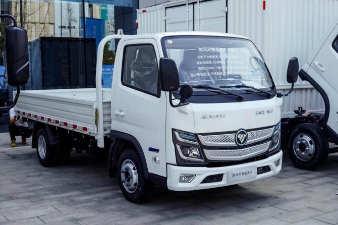 25102625db8f5730b01239.jpg image003.jpg