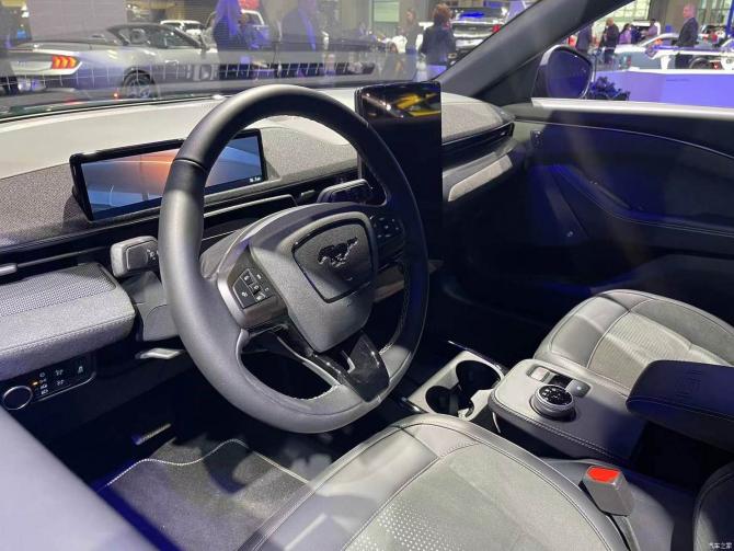 280847128df14891a53720.jpg image004.jpg