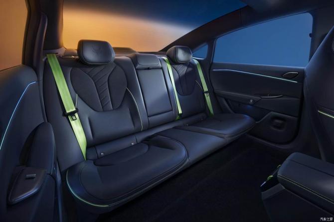 08082718b27d9cd24f8537.jpg image003.jpg