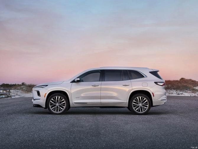 11083157f41963a4cd7825.jpg image004.jpg