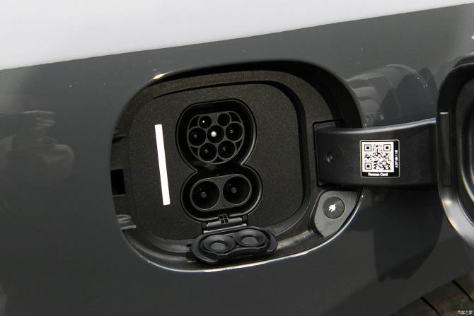 11084045210a07856b1567.jpg image011.jpg