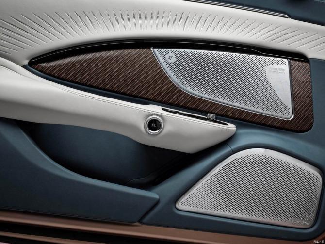 17082541f014e96c798988.jpg image015.jpg