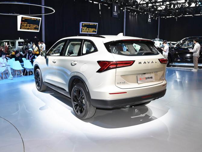 250851034b7e189f6d5632.jpg image004.jpg