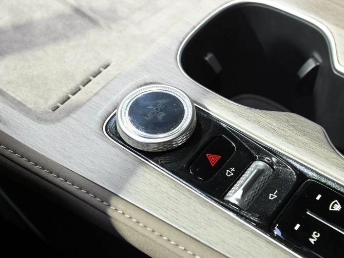 2508520762018a92ad8267.jpg image006.jpg