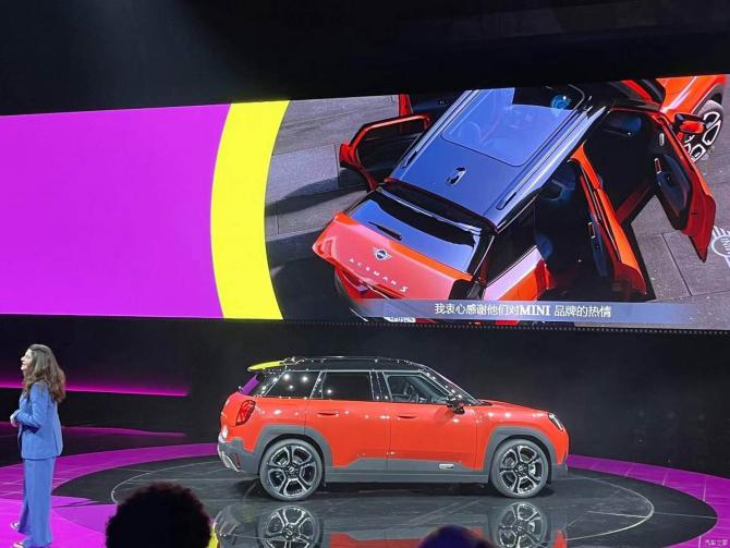 26081855ccd6cb13b19432.jpg image003.jpg