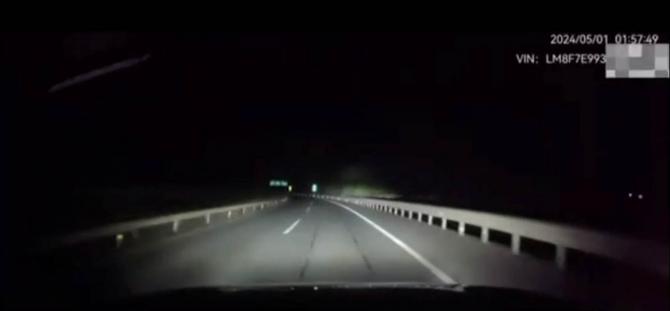 060850012cd20491a08328.jpg image002.jpg