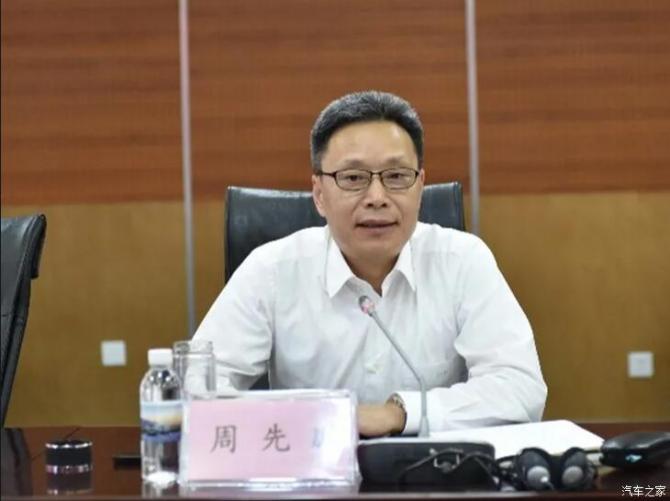 09081900826daff1811688.jpg image002.jpg