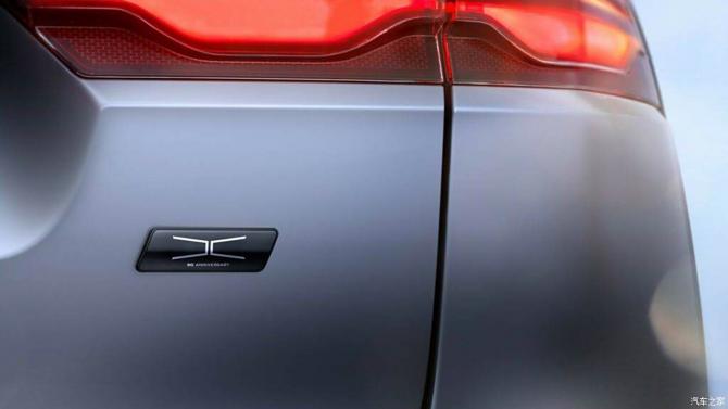 20081252996e84b5ab6258.jpg image009.jpg