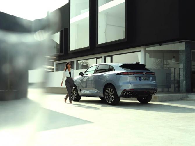 2320153627c55bb5f12315.jpg image002.jpg