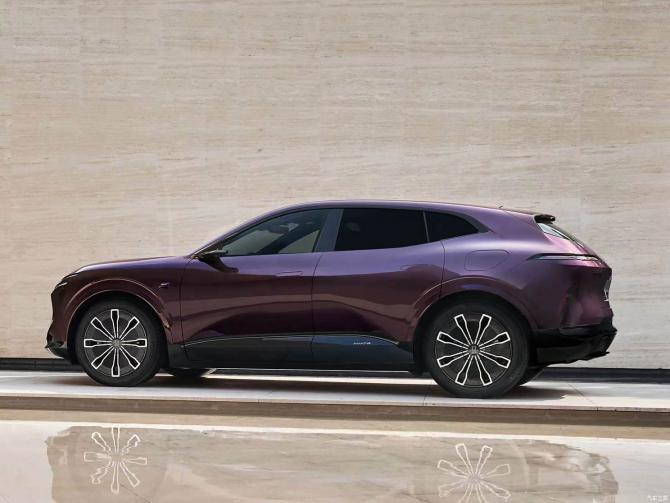 280823145f148076d64211.jpg image004.jpg